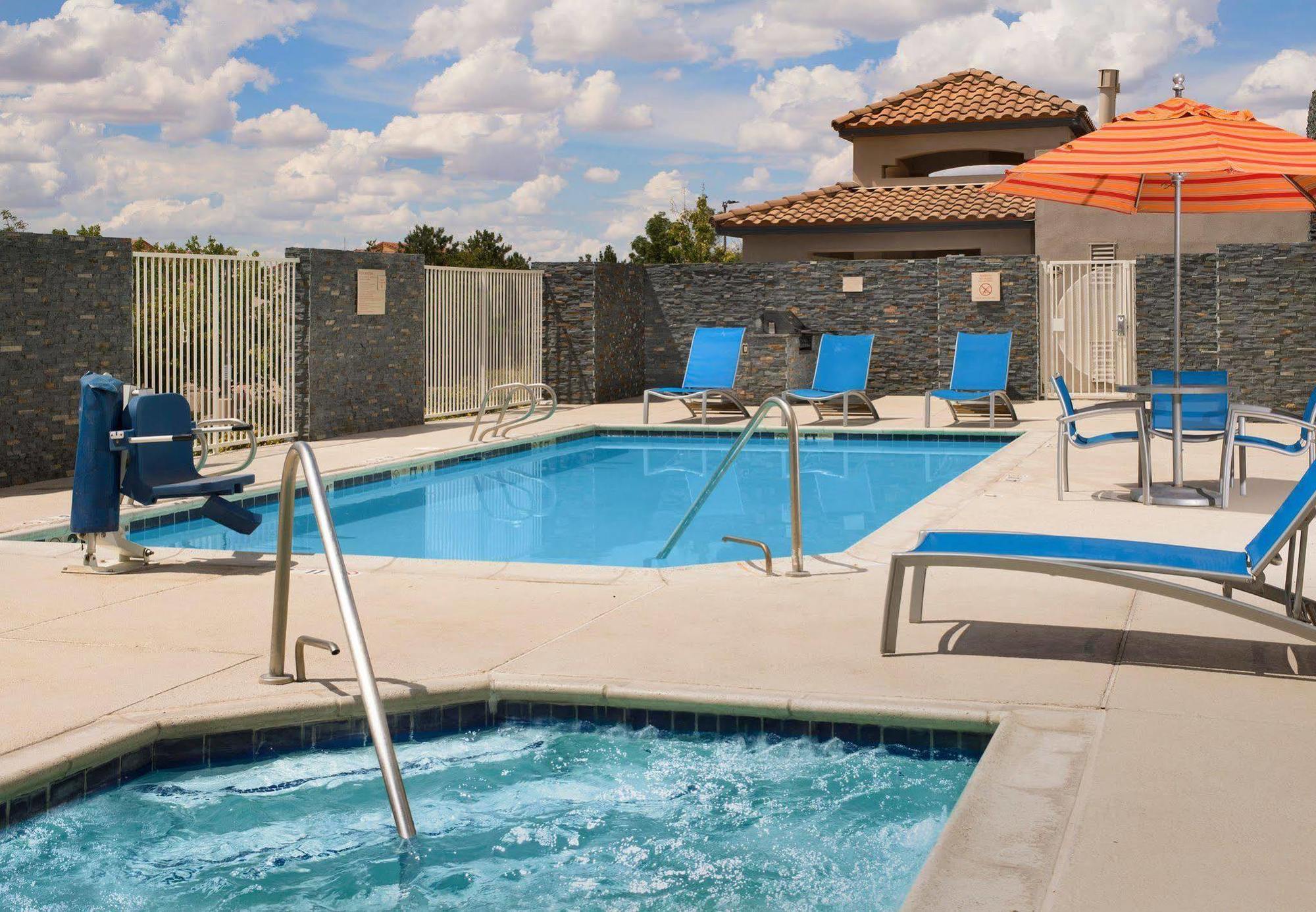 Towneplace Suites By Marriott Albuquerque Airport Extérieur photo